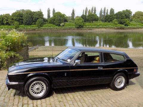 Reliant Scimitar GTE SE6a 47