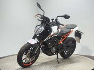 KTM Duke 2019 24k SPARE OR REPAIR PROJECT BIKE NAKED 125CC LEARNER BIKE 5