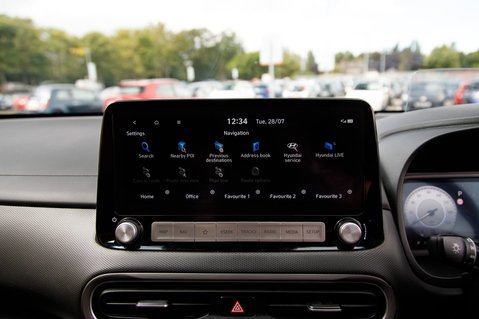 Hyundai KONA ULTIMATE 29