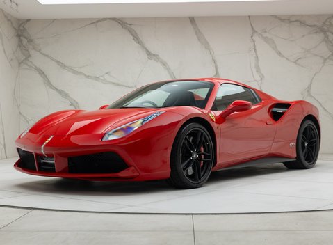 Ferrari 488 SPIDER 2