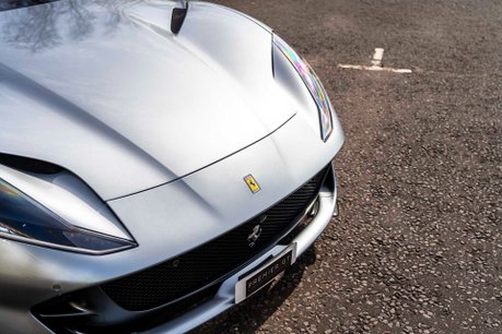 Ferrari 812 Superfast WARRANTY. FULL PPF. CARBON FIBRE INTERIOR & EXTERIOR. FRONT LIFT. 3