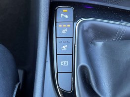 Hyundai TUCSON 1.6 Tucson Ultimate TGDi 5dr 57