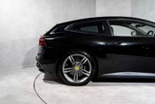 Ferrari GTC4 Lusso V12. WARRANTY. CARBON FIBRE INTERIOR. PANORAMIC ROOF. PASSENGER DISPLAY. 9