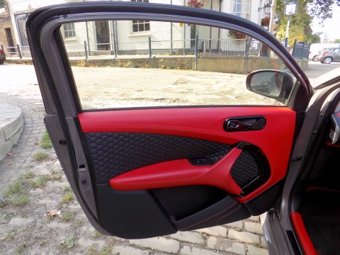Aston Martin Cygnet 1.3 Manual 43