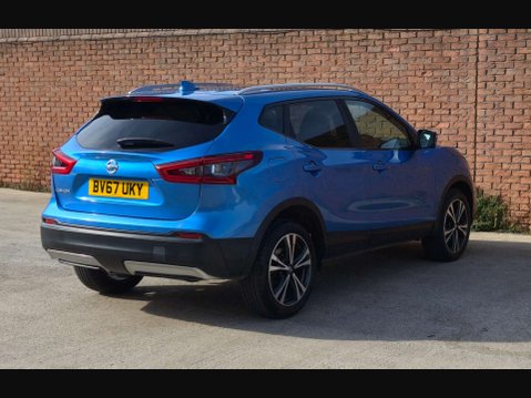 Nissan Qashqai 1.5 Qashqai N-Connecta dCi 5dr 17