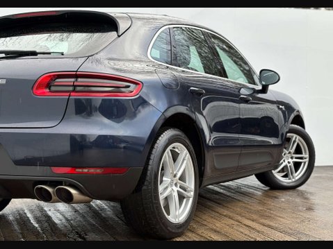 Porsche Macan 3.0 Macan S D Semi-Auto 4WD 5dr 32