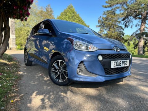 Hyundai i10 PREMIUM 1