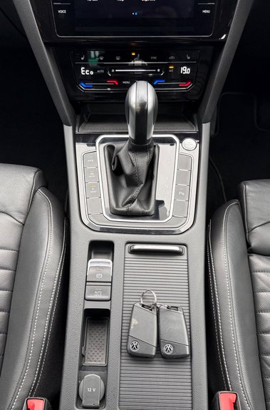 Volkswagen Passat GTE DSG - VAT Q - 1 OWNER - PLUG IN HYBRID - 3 IN STOCK 