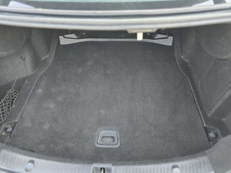 Mercedes-Benz E Class 2.0 E220d SE Saloon 4dr Diesel G-Tronic+ Euro 6 (s/s) (194 ps) 8