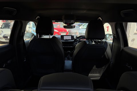 Peugeot 2008 BLUEHDI GT LINE S/S…6 SERVICES.LAST ONE AT 53K.SAT NAV  34