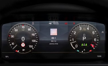 Land Rover Defender 90 V8 18