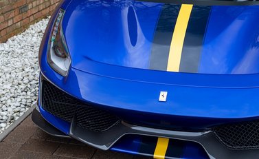 Ferrari 488 Pista 24