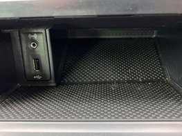 Volkswagen Golf 2.0 Golf R TSi 4WD 5dr 60