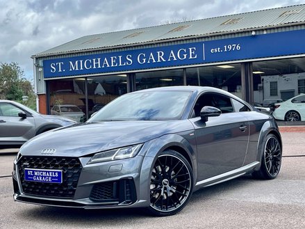 Audi TT 2.0 TT Black Edition 45 TFSI Quattro Semi-Auto 4WD 3dr