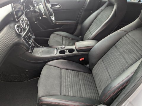 Mercedes-Benz A Class 2.1 A200d AMG Line (Premium) 7G-DCT Euro 6 (s/s) 5dr 19