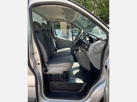 Vauxhall Vivaro 2.0 2900 CDTi FWD L1 4dr 20