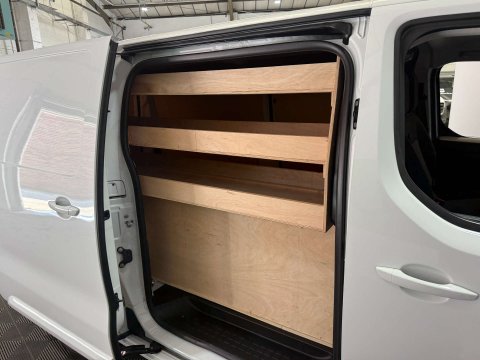 Citroen Dispatch 1.5 Dispatch Driver 5dr 27