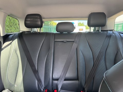 MG MG5 61.1kWh Trophy Long Range Estate 5dr Electric Auto (156 ps) 10