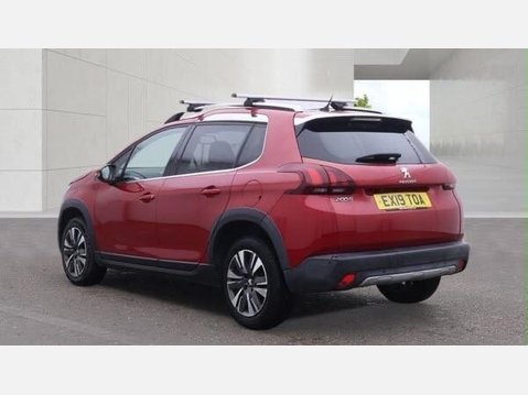 Peugeot 2008 1.2 PureTech Allure Premium Euro 6 (s/s) 5dr 4