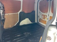 Ford Transit Connect 200 LIMITED 1.5 TDCI 14