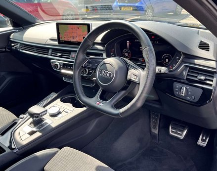 Audi A4 2.0 A4 Black Edition 40 TDI Semi-Auto 5dr 18