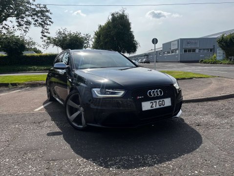 Audi RS4 4.2 RS 4 FSI Quattro Auto 4WD 5dr 42