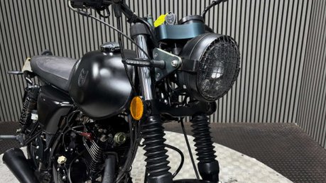 Mutt FSR 2021 ONLY 7K MODERN RETRO 125CC LEARNER BIKE LONG MOT 22