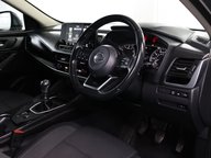 Nissan Qashqai DIG-T N-CONNECTA MHEV 20