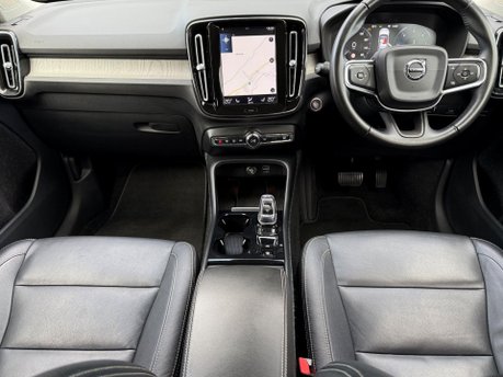 Volvo XC40 2.0 D4 Inscription Auto AWD Euro 6 (s/s) 5dr 21