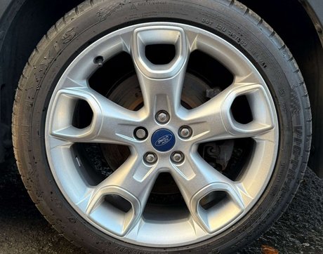 Ford Kuga TITANIUM TDCI 4x4 13