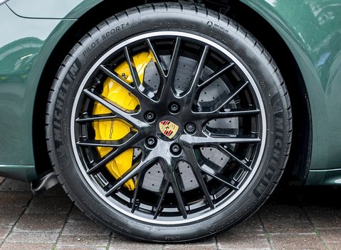 Porsche Panamera Turbo S E-Hybrid 10