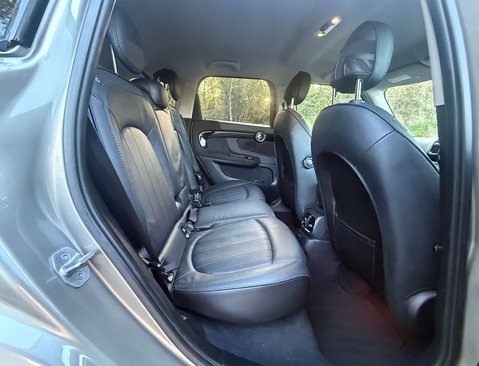 Mini Countryman 1.5 Countryman Cooper Exclusive Auto 5dr 33
