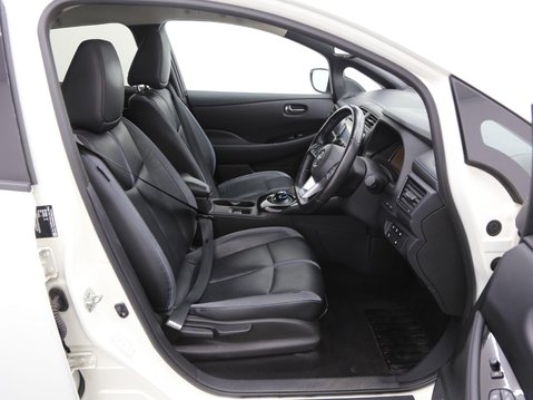 Nissan LEAF 40kWh Tekna Auto 5dr 20