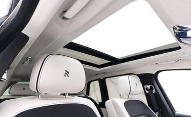 Rolls-Royce Cullinan V12 8