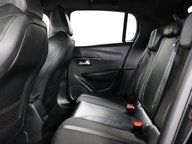 Peugeot 208 PURETECH GT LINE S/S 41