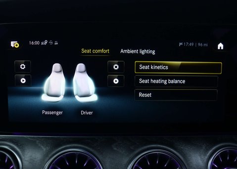 Mercedes-Benz E Class 2.0 E300h MHEV AMG Line Night Edition (Premium Plus) Coupe 2dr Petrol Hybri 23