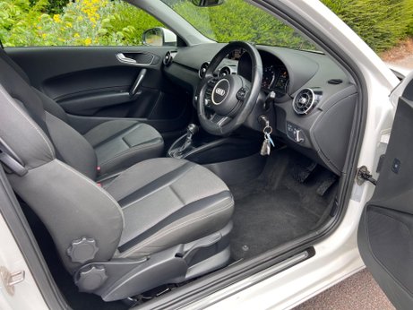 Audi A1 1.0 TFSI Sport S Tronic Euro 6 (s/s) 3dr 11