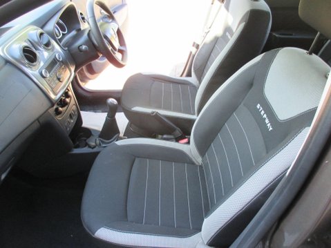Dacia Sandero Stepway 0.9 TCe Essential Euro 6 (s/s) 5dr 24