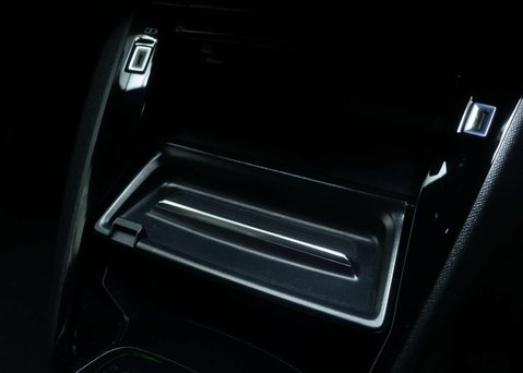 Peugeot e-2008 50kWh GT SUV 5dr Electric Auto (7kW Charger) (136 ps) 33