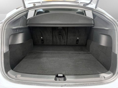 Tesla Model Y SUV 5dr Electric Auto RWD (346 ps) 21