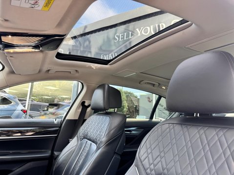 BMW 7 Series 740LD XDRIVE EXCLUSIVE 16