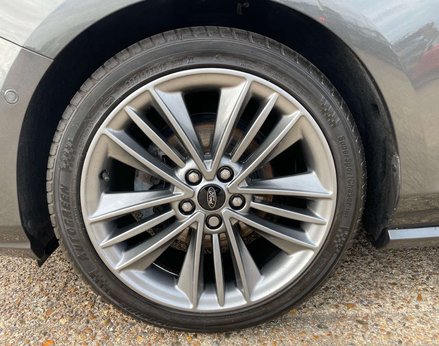Ford Focus 1.0 Focus Vignale 5dr 15