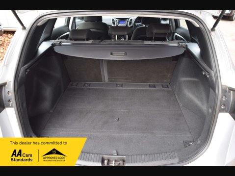 Hyundai i30 1.6 i30 SE Blue Drive CRDi 5dr 33
