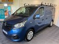 Renault Trafic 2.0 dCi ENERGY 28 Sport SWB Standard Roof Euro 6 (s/s) 5dr 46