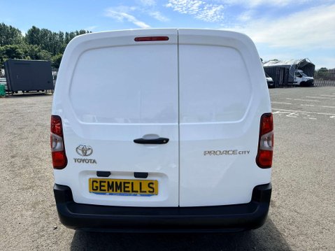 Toyota Proace City 1.5 Proace City Active 8