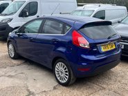 Ford Fiesta TITANIUM 4