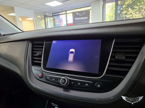 Vauxhall Grandland X 1.6 Turbo D BlueInjection Sport Nav Euro 6 (s/s) 5dr 37