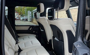 Mercedes-Benz G Series CDI 12