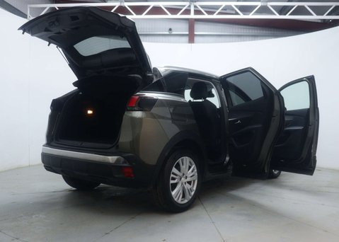 Peugeot 3008 1.5 3008 Allure Blue HDi S/S 5dr 51