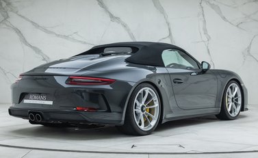 Porsche 911 SPEEDSTER (991) 5